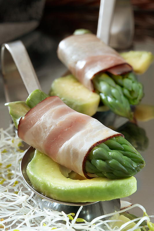 Amuse-bouche avocado slices